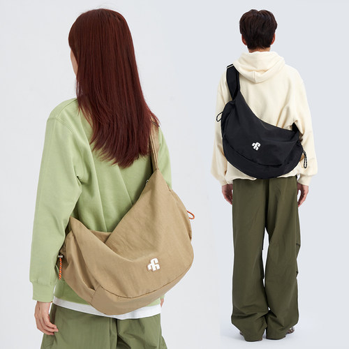 VAOPER花儿与少年联名款斜挎包