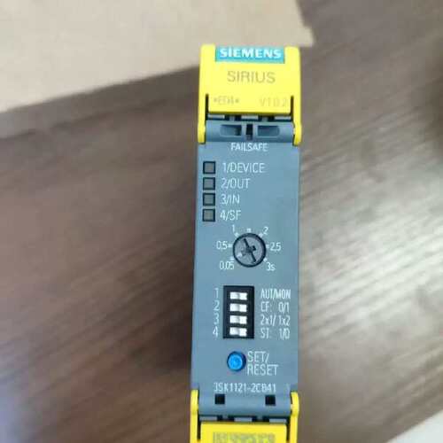 议价进口3SK1121-2CB41安全继电器。