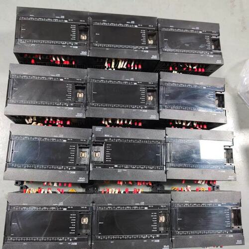 议价PLC CP2E-S30DT-D 刚下来的 成色漂