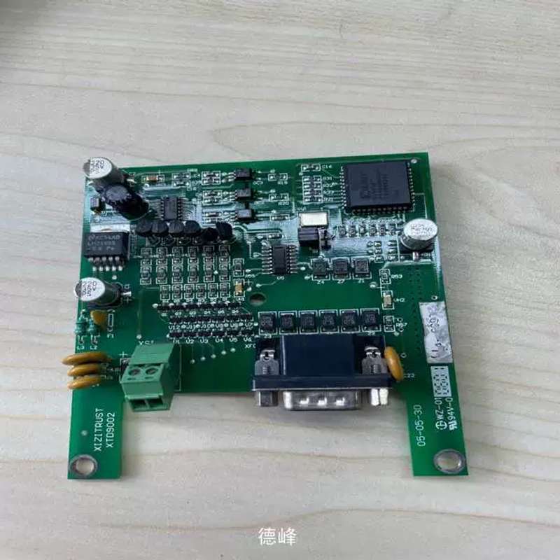 议价变频器分频卡XIZITRUSTXTD9002分屏卡反馈P