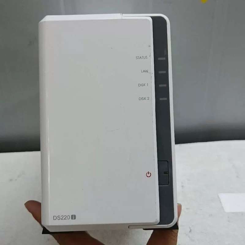 议价群晖DS220j双盘位NAS网路储存伺服器 白色款 带电