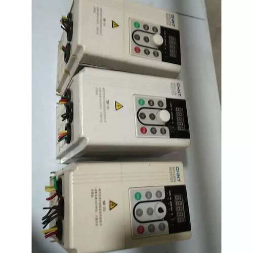 议价变频器NVF2G-2.2/TS4，NVF2G-3.7/P