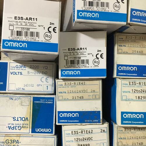 议价传感器E3S-R1E4 R1E42 AR11 10C4S BT61 E2C-JC4A E3XR-CE4T