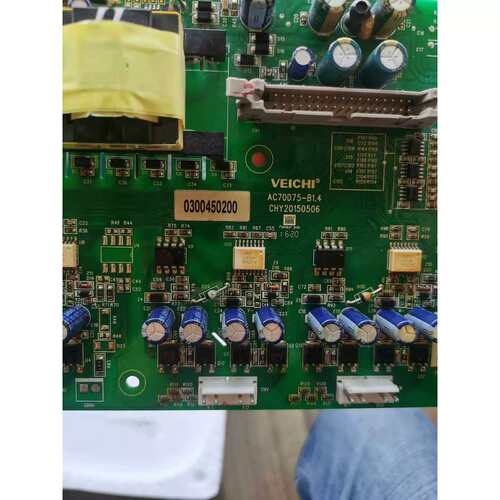 非标价变频器电源驱动板AC70D75—B1.4 ，，成色很议价
