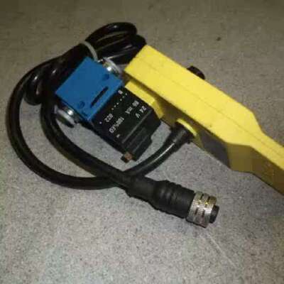 议价OPT104 NEW Wenglor OPT104 Pneumatic Sensor Assembly *F