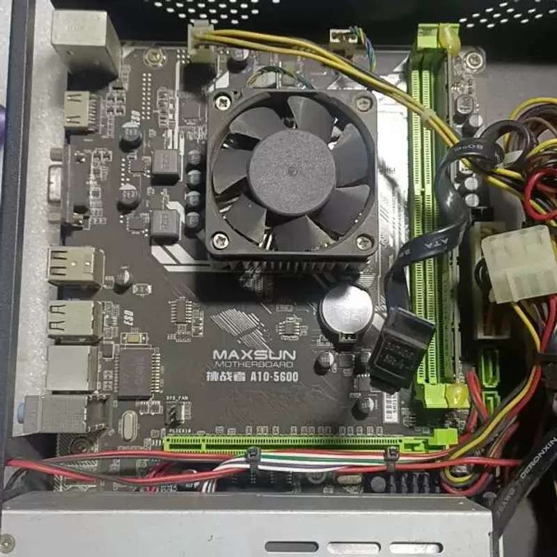 议价铭瑄主板挑战者a10-5600,送cpu内存,正常用实物图