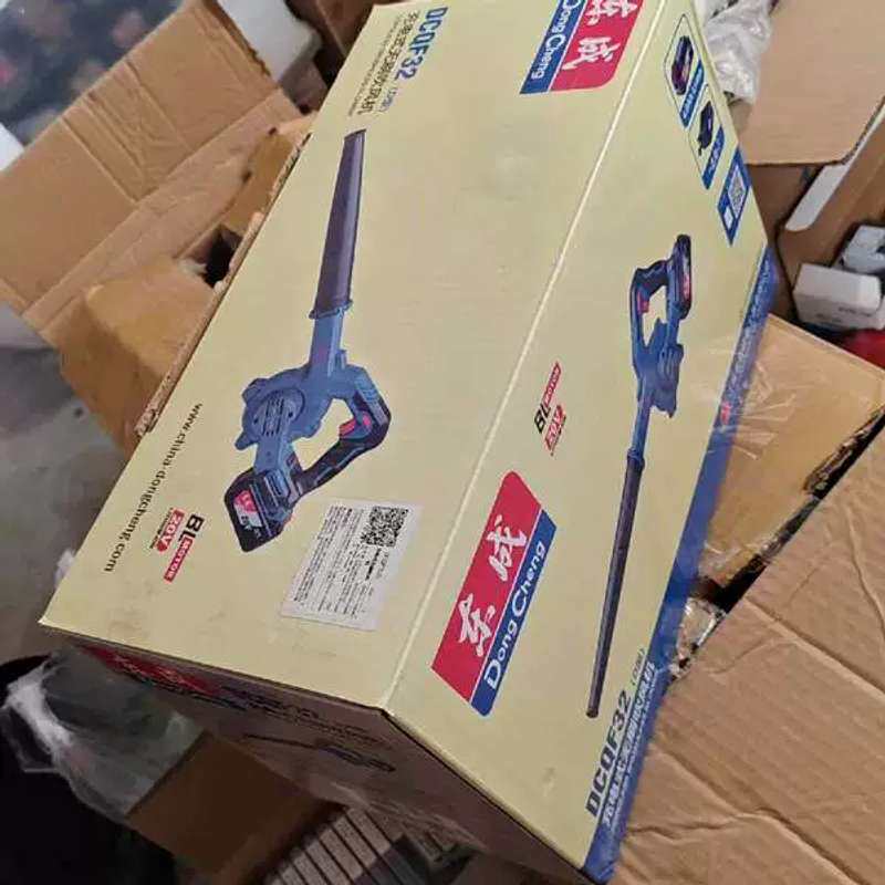 议价东成充电式吹风机DCQF32工业型锂电鼓风机，正—再拍！