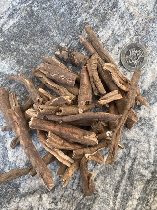 丹皮湖北三峡上古灵山巫山丹皮原丹皮抽芯率高自然生长效果好