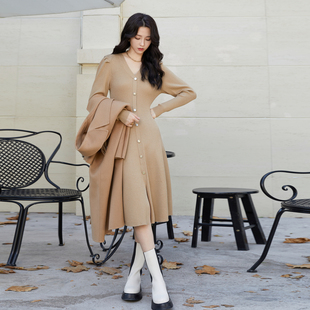 ELLASSAY歌力思秋冬新款 羊毛针织连衣裙女EWF333M07400 复古法式