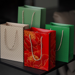 2026年马年质感珠光礼品袋手提袋通用茶叶包装袋子伴手礼可定制
