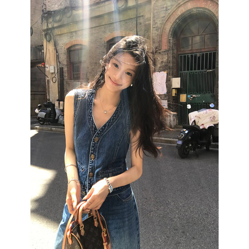 pusumede高街时髦感 复古牛仔马甲背心女v领短款叠穿马夹开衫上衣