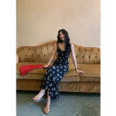 蝴蝶印花吊带连衣裙女气质碎花裙小众收腰无袖 pusumede 法式 长裙