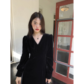 pusumede 裙子 气质v领收腰显瘦中长款 高级感丝绒连衣裙女新款 法式