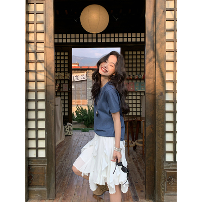 不规则下摆蕾丝花边短裙