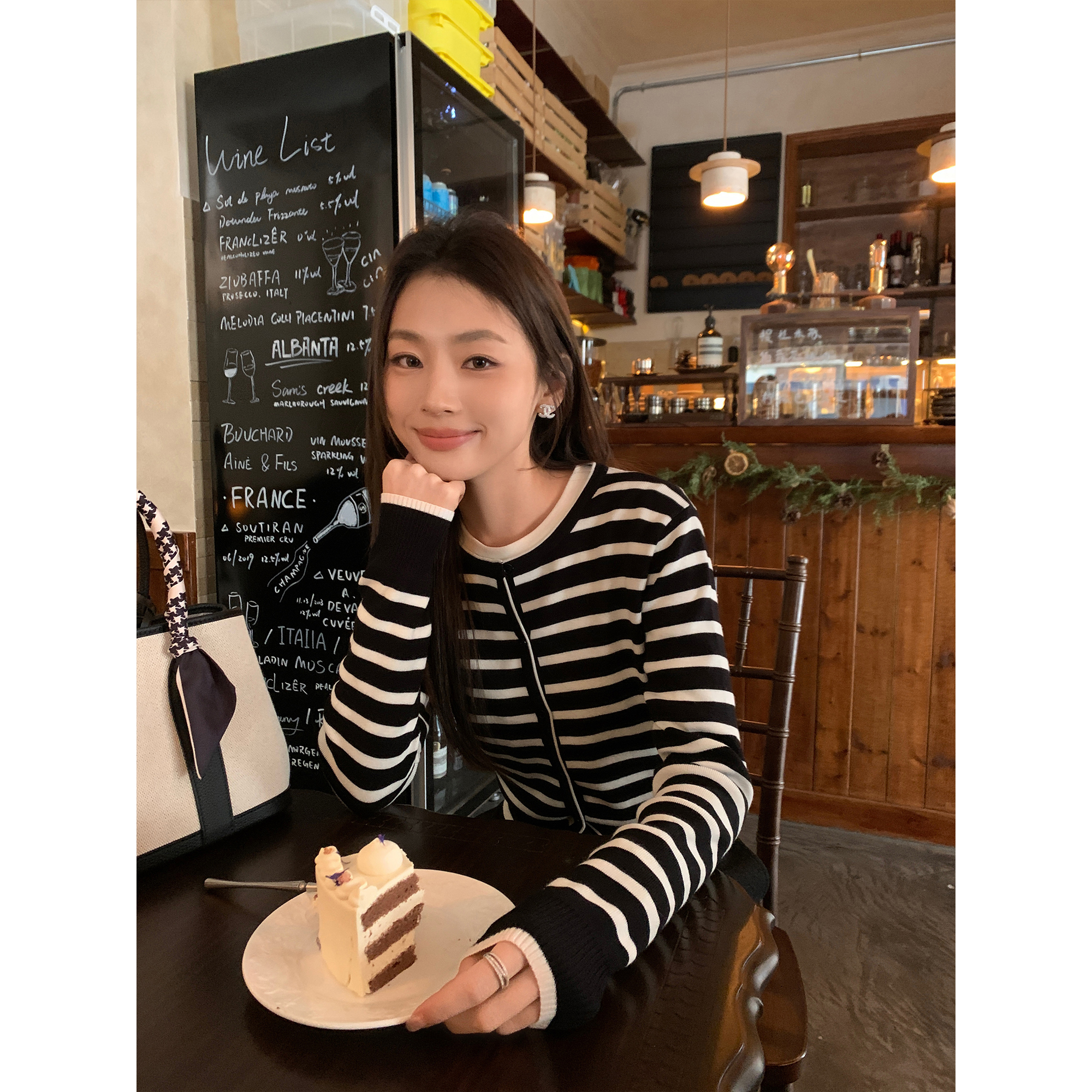 pusumede撞色圆领条纹针织开衫女新款修身显瘦百搭短款气质上衣