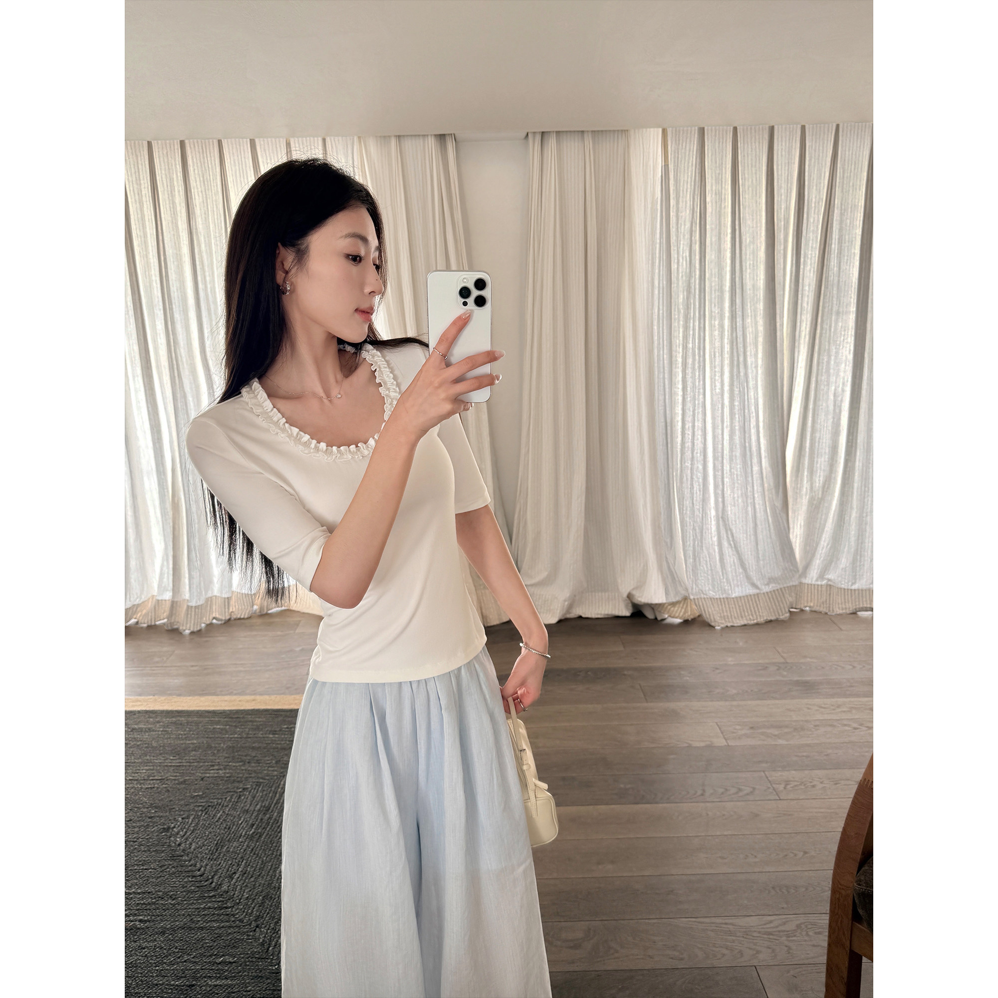 pusumede C位穿搭！气质正肩中袖T恤女修身花边U领短款五分袖上衣