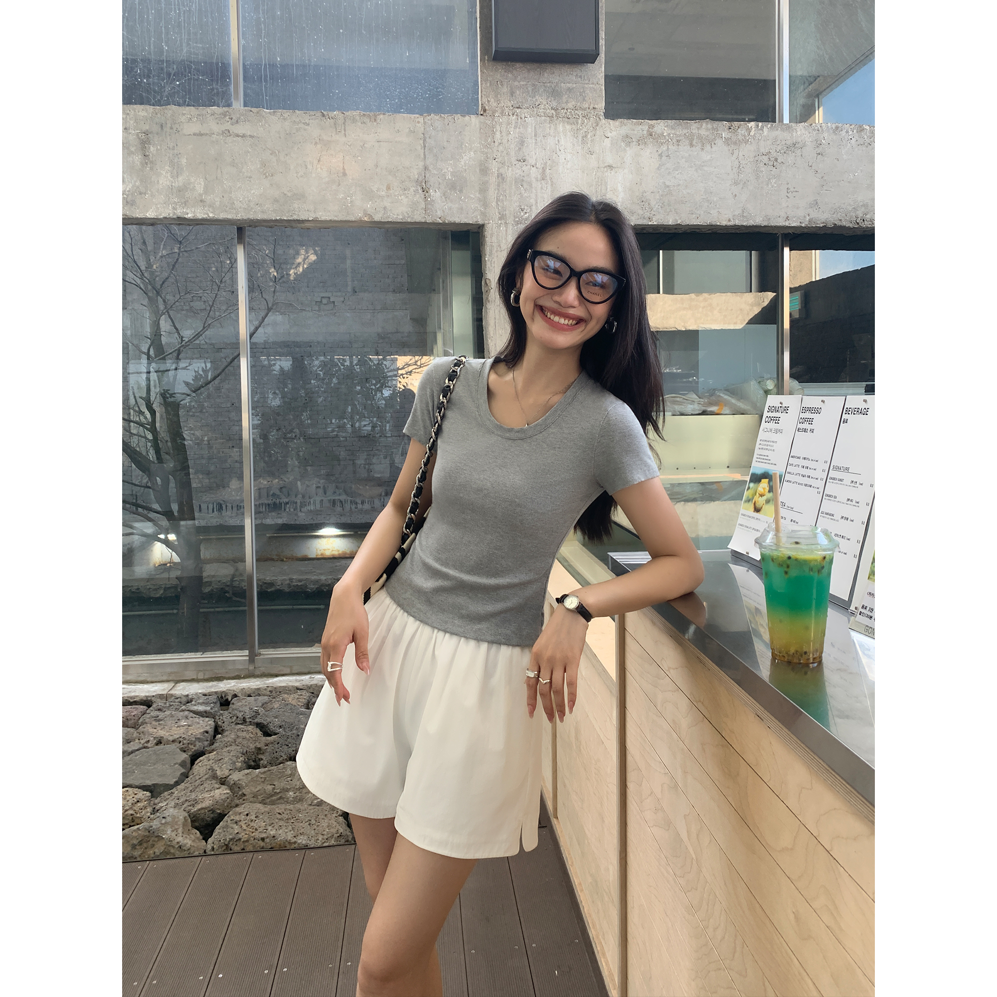 pusumede 夏季白色休闲运动短裤女松紧腰宽松气质百搭A字阔腿裤子