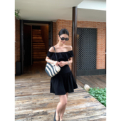 法式 pusumede 现货8.5折 黑色一字肩连衣裙女收腰短裙