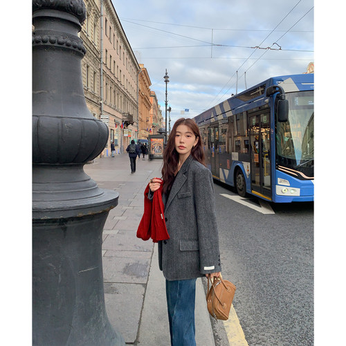 毛呢外套时尚气质西装