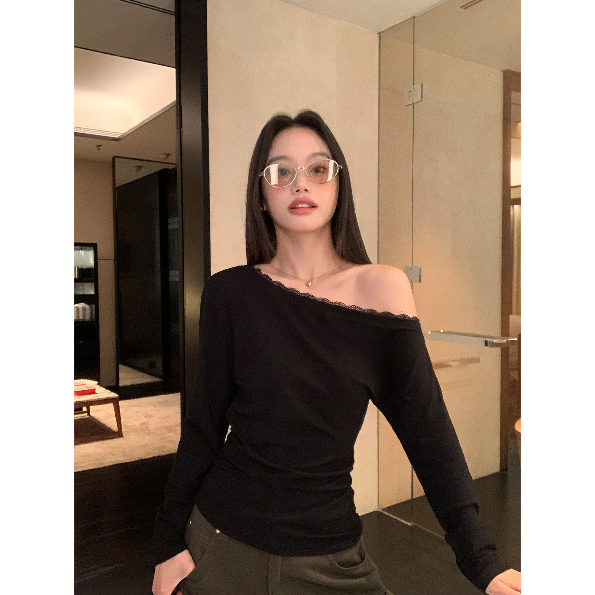 pusumede 氛围感~ 斜肩修身长袖针织衫女褶皱设计感飘带气质上衣,女装/女士精品,T恤,淘宝优惠券,粉丝福利购,淘宝优惠卷