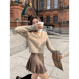 气质上衣 短款 pusumede 黑色仿貂毛V领毛衣女秋冬高级感显瘦针织衫