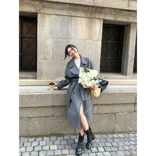 大衣女毛呢外套 复古灰色翻领中长款 腰带 现货6.5折 pusumede