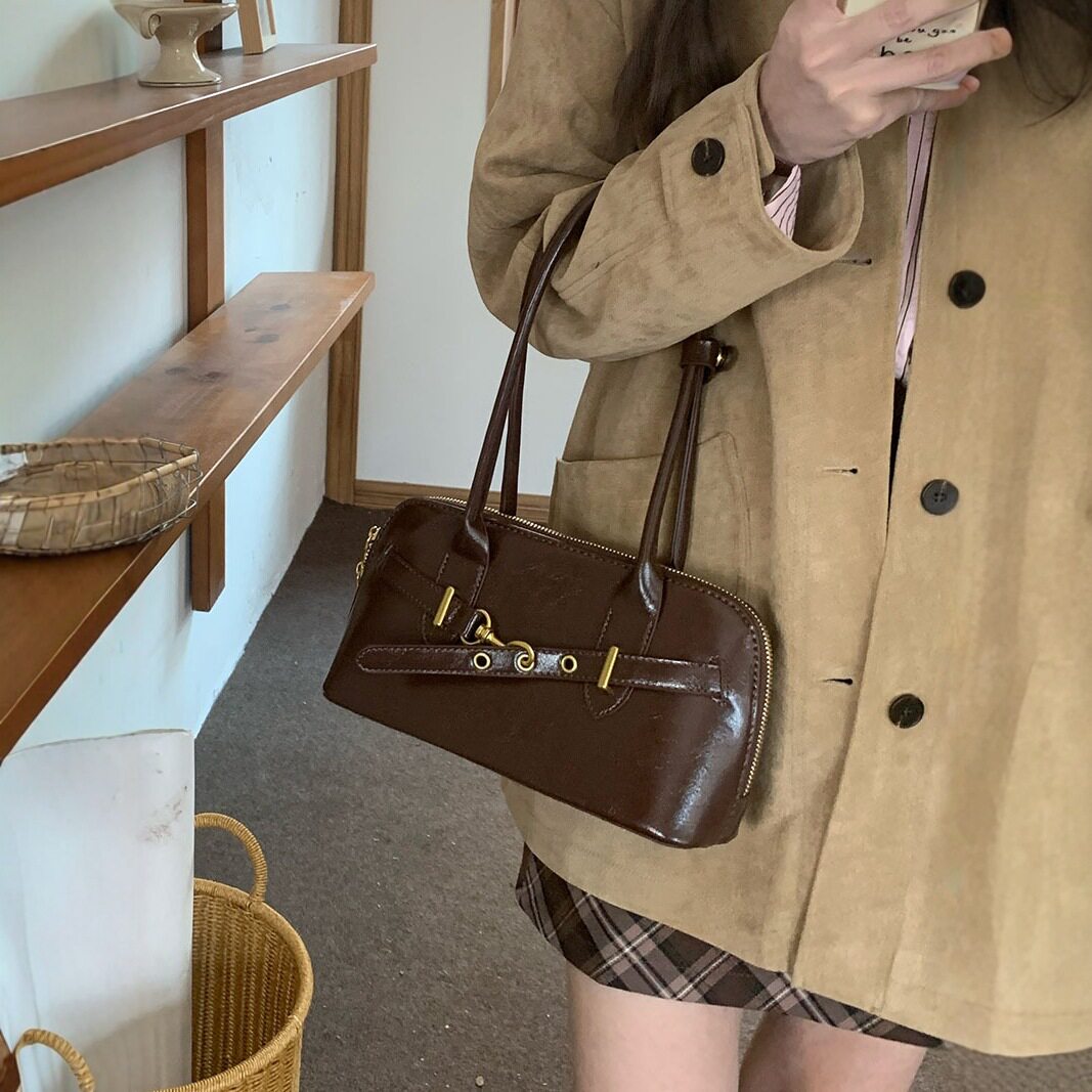 高级感复古保龄球包单肩女包腋下手提大容量枕头包质感纯色小众包