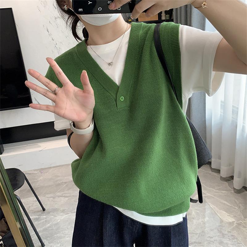 2025韩系休闲风针织马甲女外搭新款时尚百搭设计感宽松背心女外穿