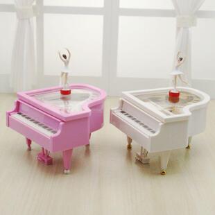 可爱跳舞女孩钢琴音乐盒 迷你小号八音盒礼物 女生生日礼品定制