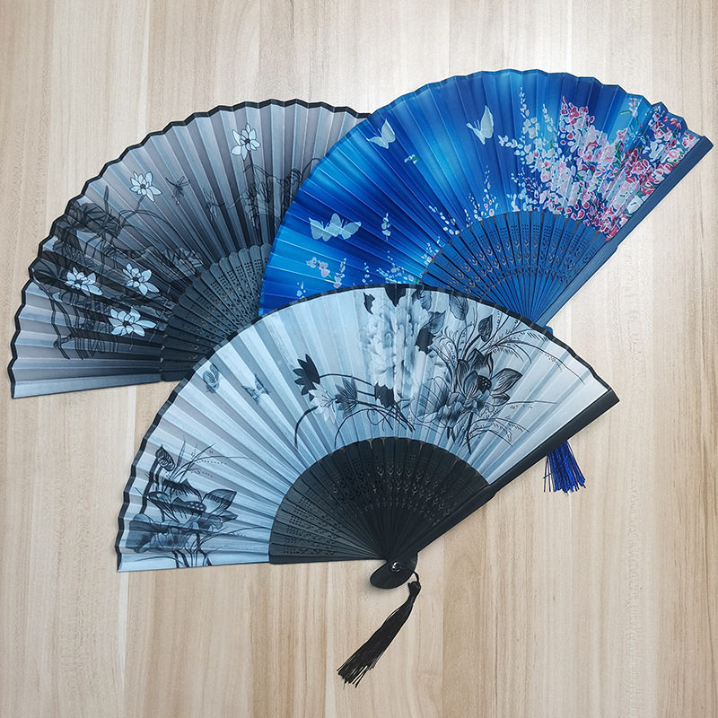 古风折扇学生中国风小扇子日式汉服舞蹈扇子便携绢扇女扇厂家