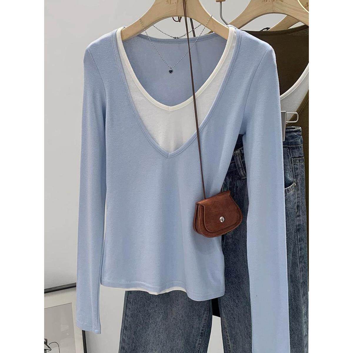 V领撞色假两件正肩长袖T恤女秋冬2025年新款高级感上衣百搭打底衫