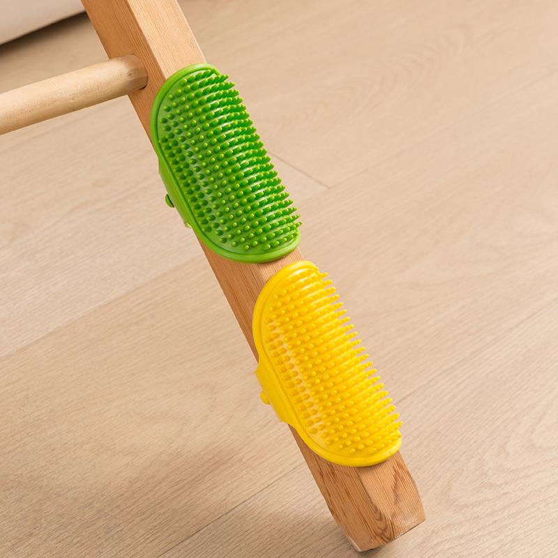 多功能硅胶宠物刷按摩手套洗澡刷狗狗清洁除毛梳猫咪桌腿蹭痒神器