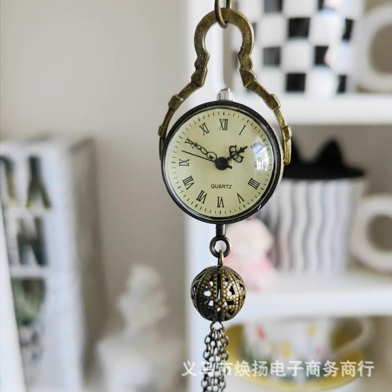 老上海风情圆形复古怀表镂空绣球石英手表女透明水晶球怀表挂表