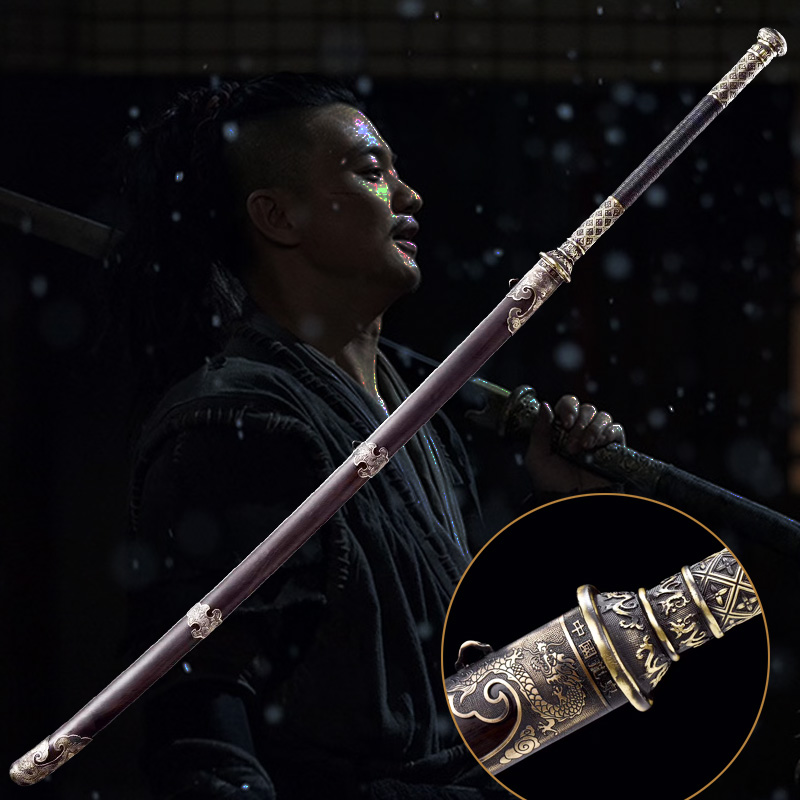 龙泉市武术训练合法刀剑戚