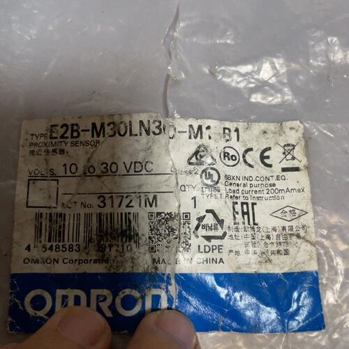 近传感器E2B-M30LN30-M1-B2E2B-M30LN30-M1-B1E2B-M30LN30-M1-C1