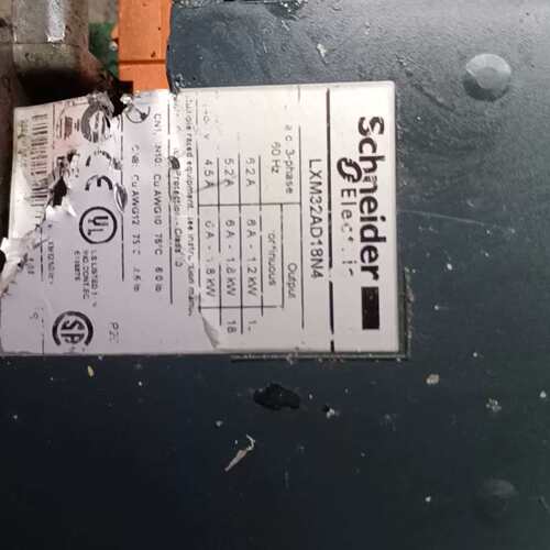 议价驱动器型号LXM32AD18N4，配件，售不退实物