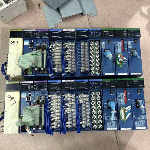 议价 工机PLC模块两套包含POWER2、PC10G-CPU