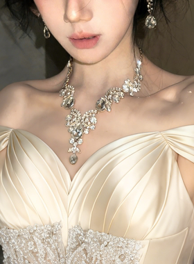 超闪水滴满钻流苏项链耳环套装