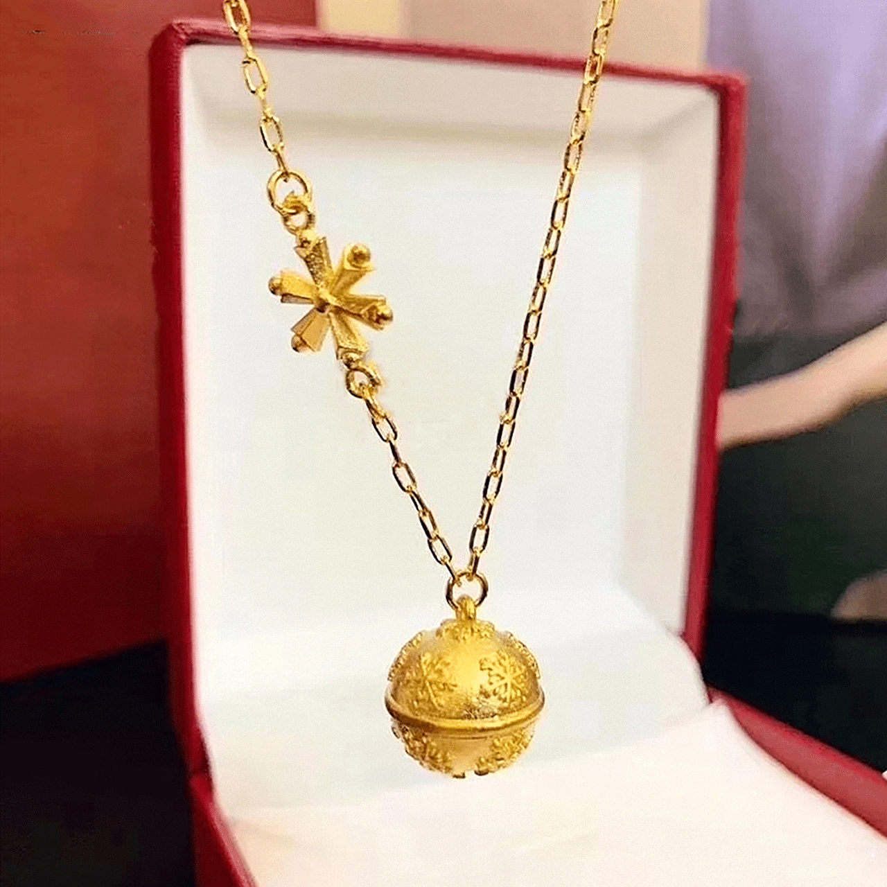铃铛雪花项链女18K金吊坠ins简约轻奢小众纯银转运锁骨链生日礼物
