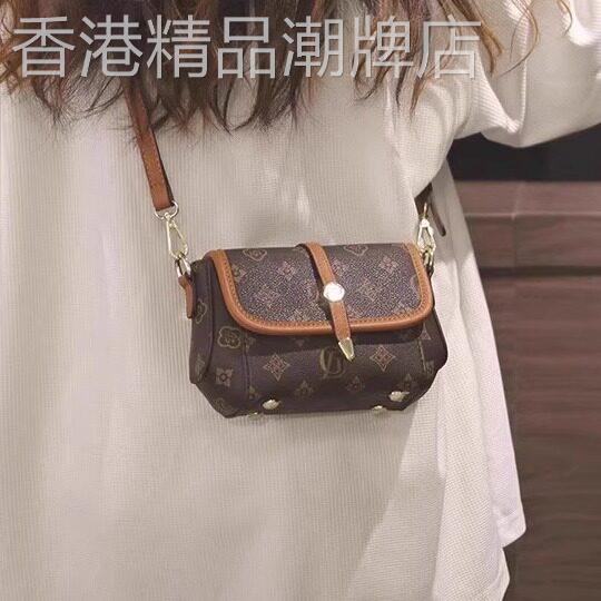 法国正品MK Jessie真皮小包包女轻奢今年流行女包百搭单肩斜挎包