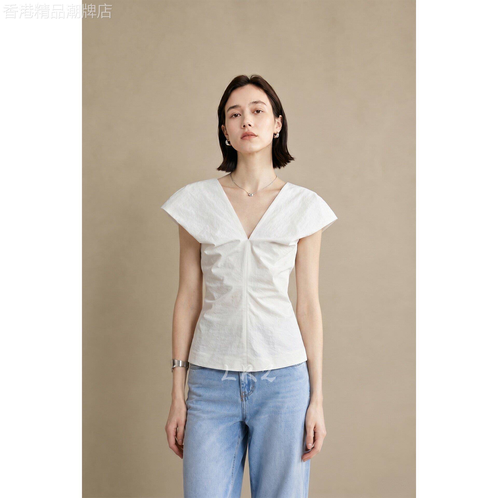 法式休闲白色V领收腰衬衫女飞飞袖套头夏褶皱设计感修身显瘦上衣