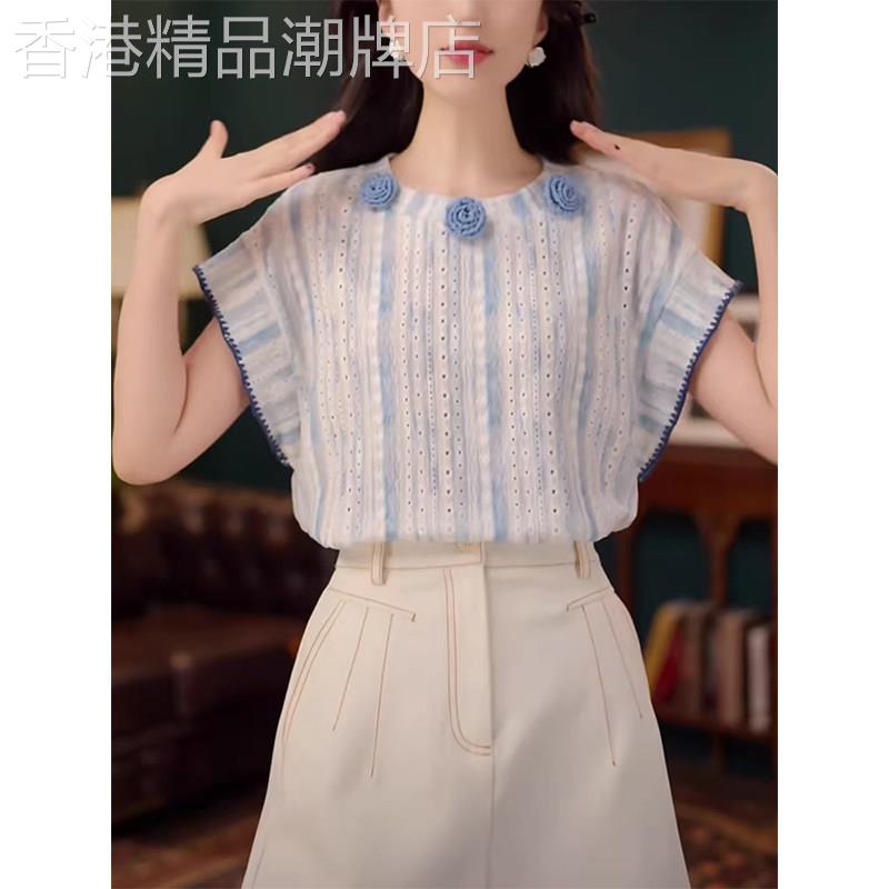 蓝色立体花朵镂空绣花短袖衬衫女夏季欧货甜美风宽松显瘦减龄上衣