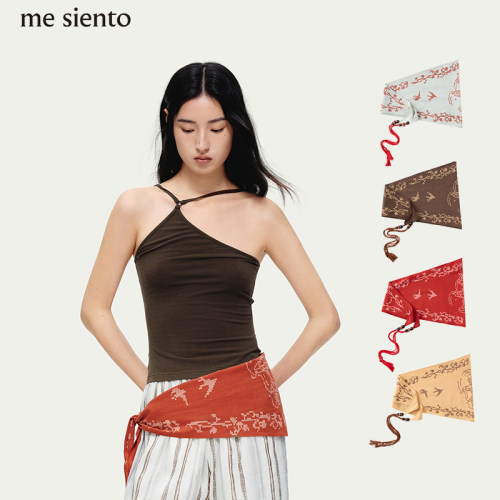 me siento 26SS复古印花木珠流苏三角巾