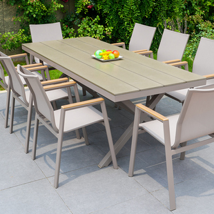 户外塑木桌椅庭院别墅花园露台防水铝合金室外休闲北欧外摆餐桌椅