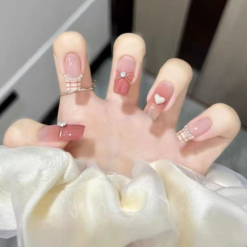 曼辞纯手工穿戴甲小红书粉色格子