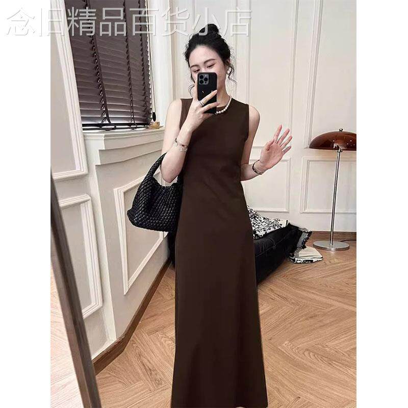 优雅修身无袖背心式连衣裙女士春秋2026欧货新款休闲显瘦显高长裙