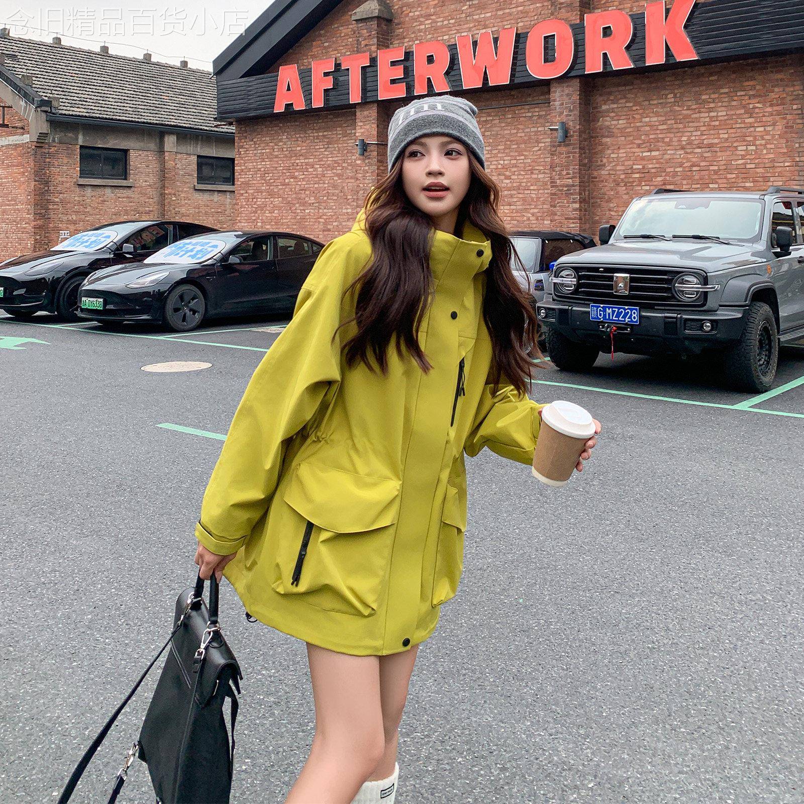 超好看工装冲锋衣女2026春秋新款宽松高级感山系户外运动风衣外套