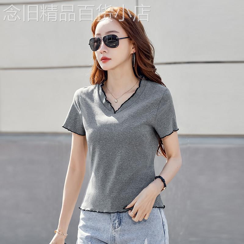 灰色正肩短袖t恤女夏季薄款2026新款修身显瘦V领木耳毛边体恤上衣