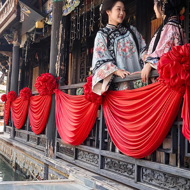 结婚阳台装饰围栏婚房布置拉花帷幔景区拍照打卡农村婚礼院子庭院