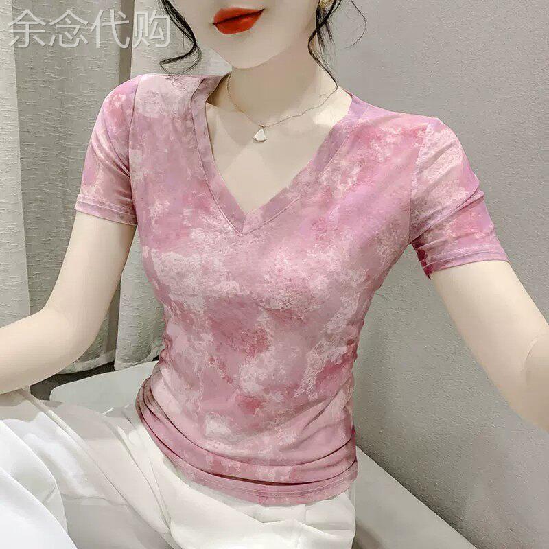 潮牌网纱印花T恤上衣女夏装修身减龄设计感别致气质V领短袖打底衫
